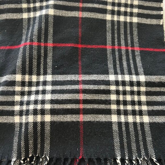 Kennedy Scotland 100% Cashmere Scarf Black Red Plaid Tartan Fringe Unisex Soft - Picture 4 of 6